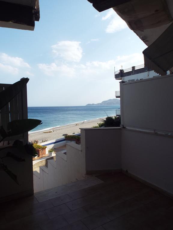 Taormina Holidays Residence Форца-д'Агро Экстерьер фото