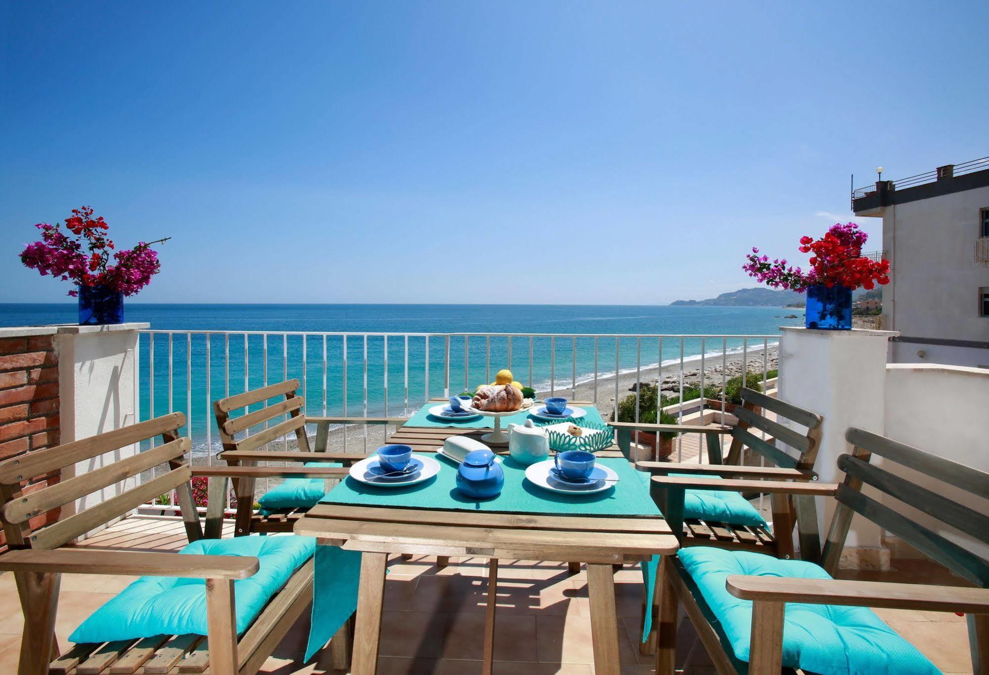 Taormina Holidays Residence Форца-д'Агро Экстерьер фото